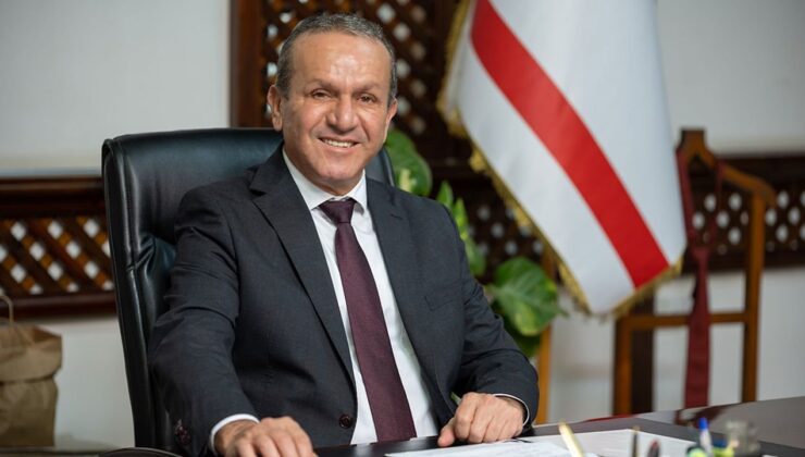 Ataoğlu CTP Genel Başkanı seçilen Sıla Usar İncirli’yi kutladı