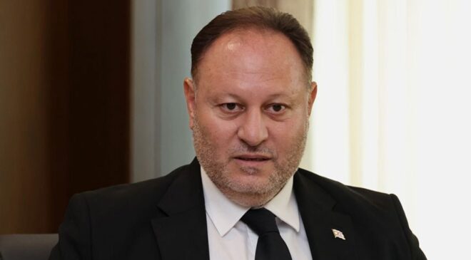 Meclis Başkanı Öztürkler’den CTP Lideri İncirli’ye Tebrik