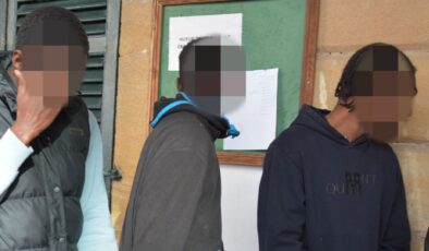 3 kaçak mahkemeye çıkarıldı